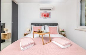 Apartments Elle Luxury Vantačići